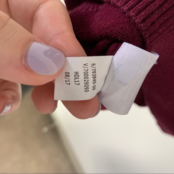 Banana Republic sweater - Picture 5 of 6